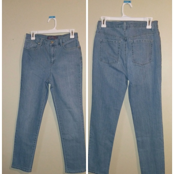 Gloria Vanderbilt Denim - 🔴5 for $20🔴 Gloria Vanderbilt "Amanda" jeans